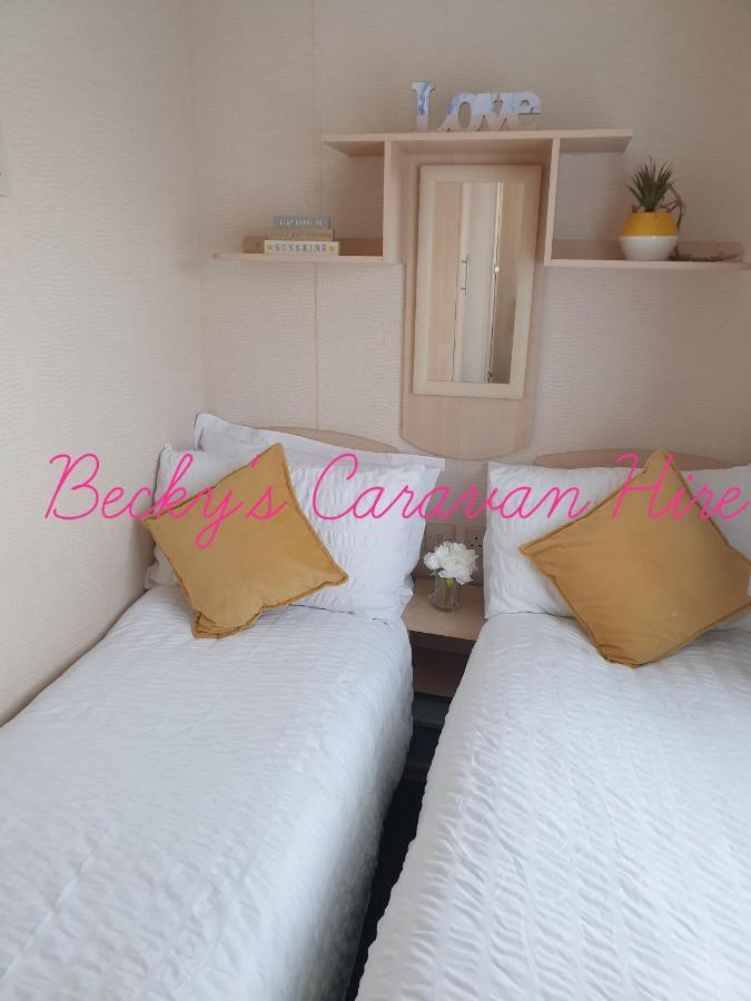 Becky'S Caravan At Marton Mere 黑潭 外观 照片